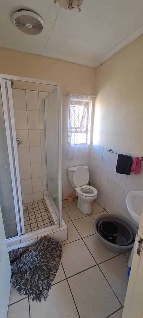 To Let 1 Bedroom Property for Rent in Summerstrand Eastern Cape